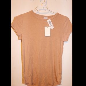 BNWT Wilfred Ribbed T-Shirt